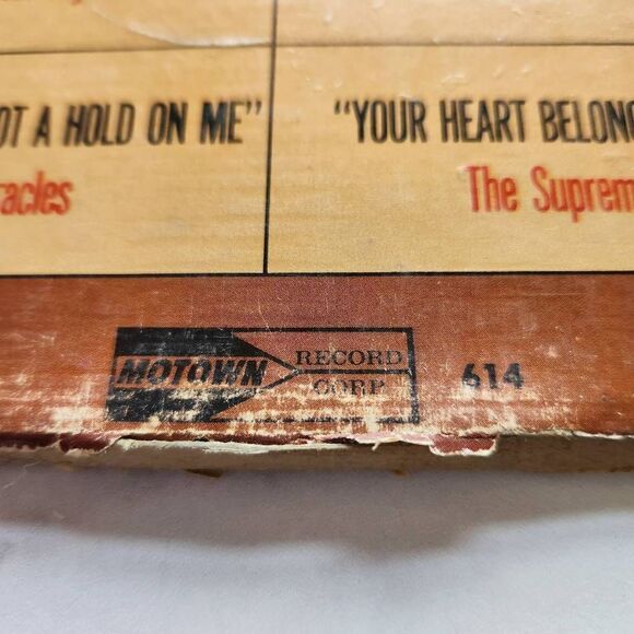 A package of 16 original hits Stevie Wonder Marvin Gaye Motown vinyl record musi - Picture 2 of 6